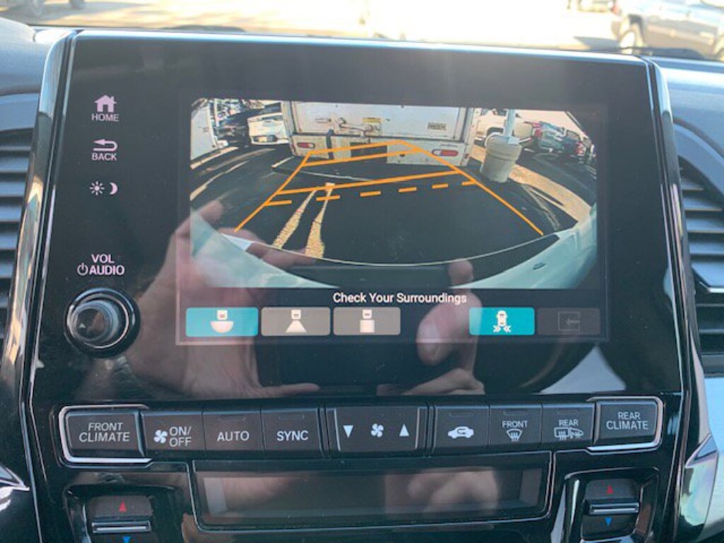 Used 2018 Honda Odyssey Elite