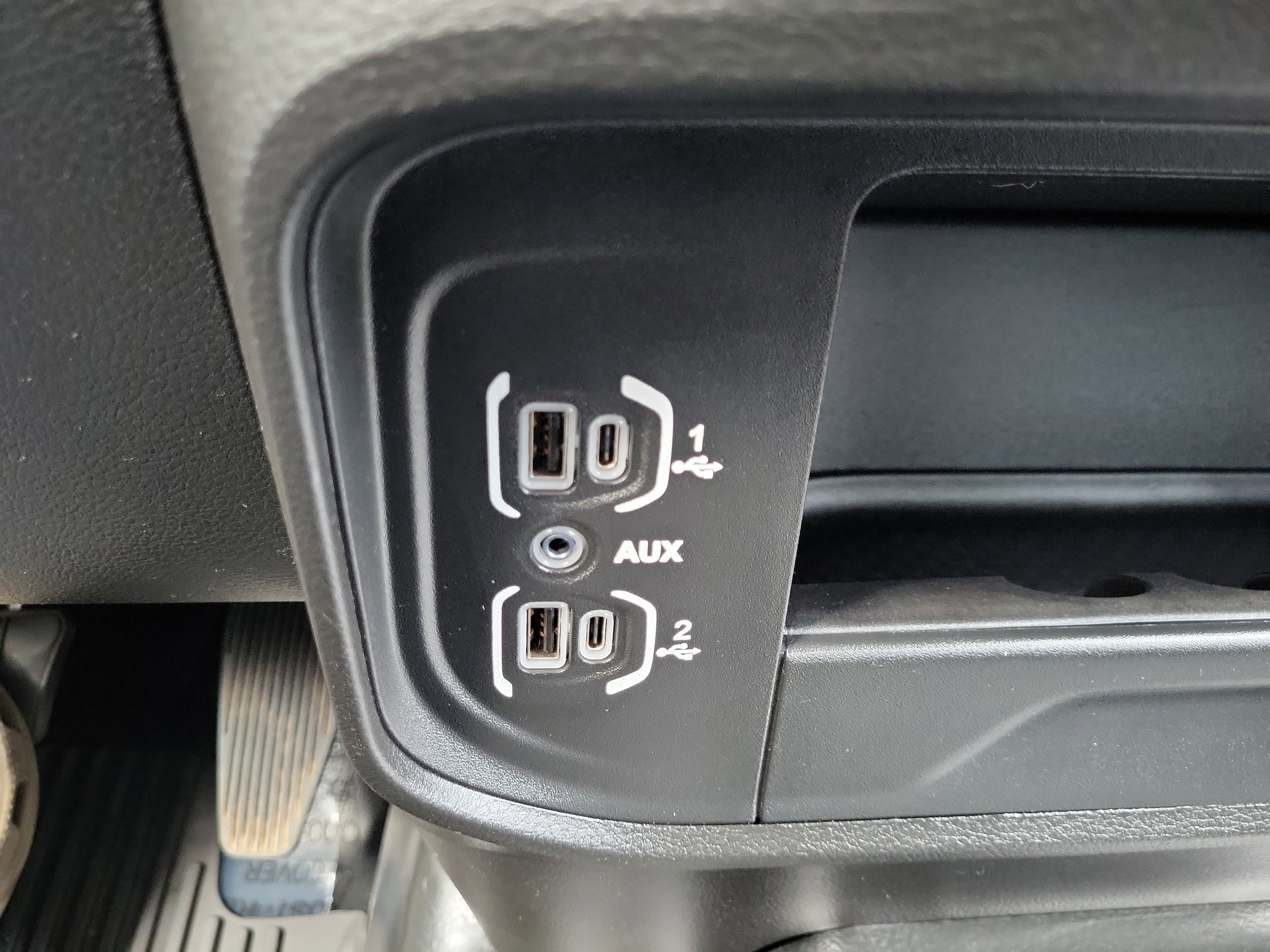 2024 RAM Ram 3500 Pickup Big Horn - Photo 30