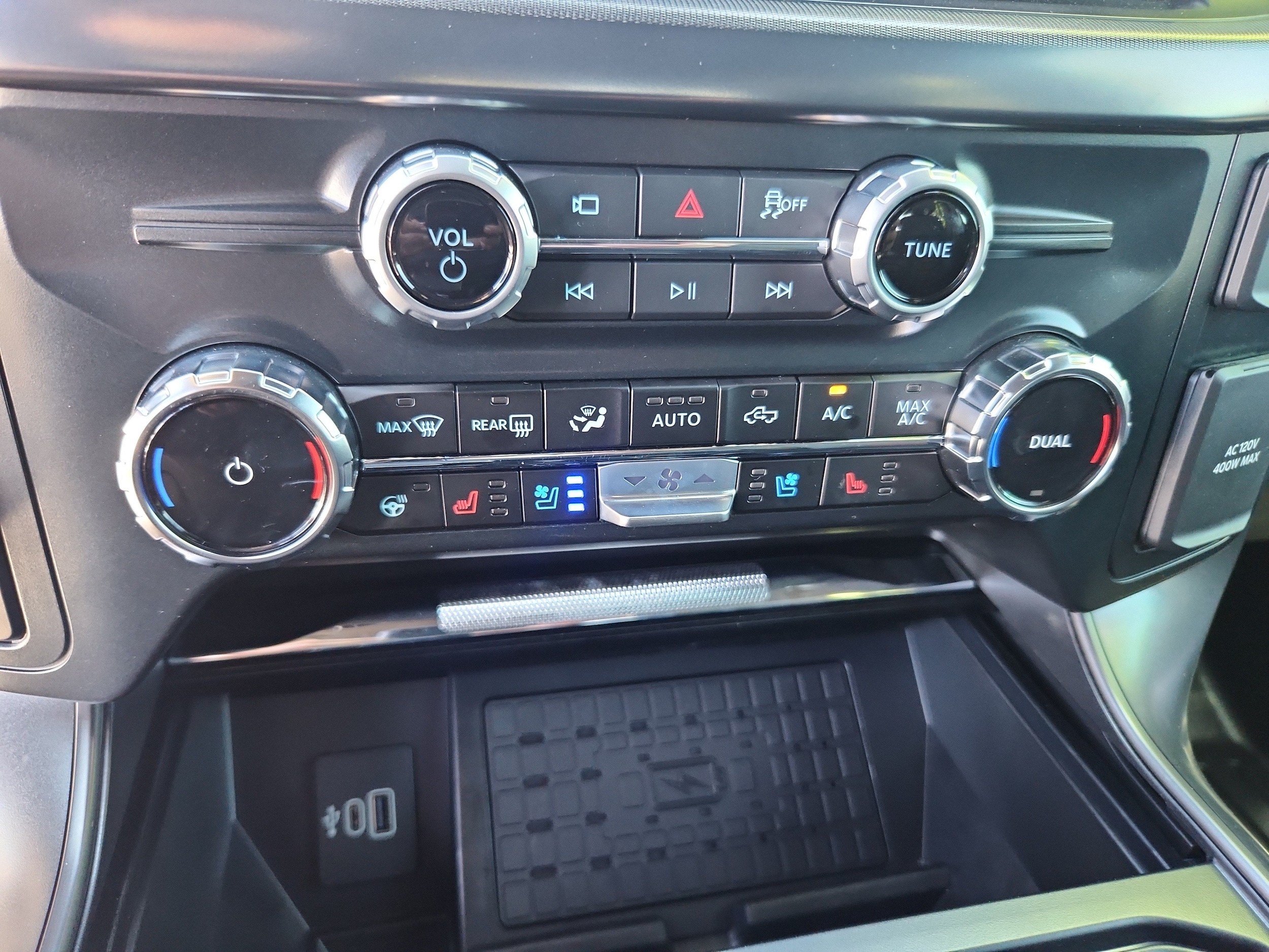 2025 Ford F-150 Lariat - Photo 59