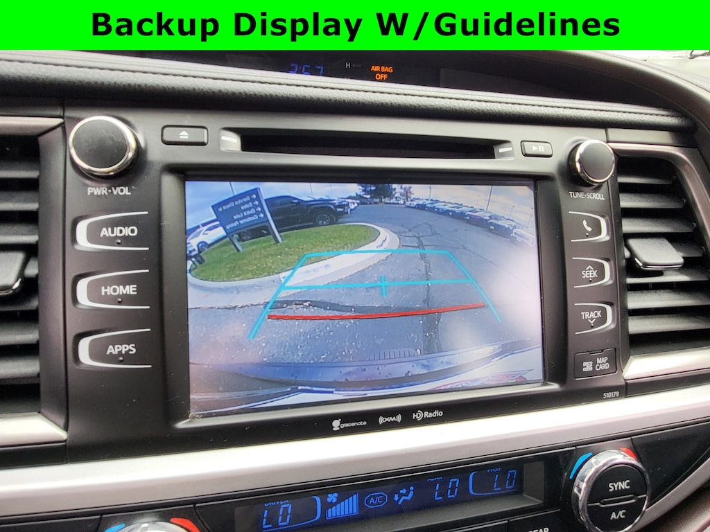 Used 2018 Toyota Highlander SE