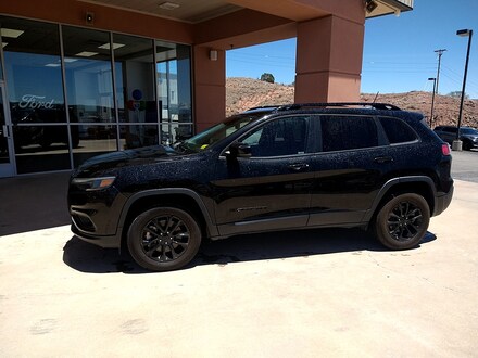 Used 2023 Jeep Cherokee Altitude SUV for sale in Grants, NM