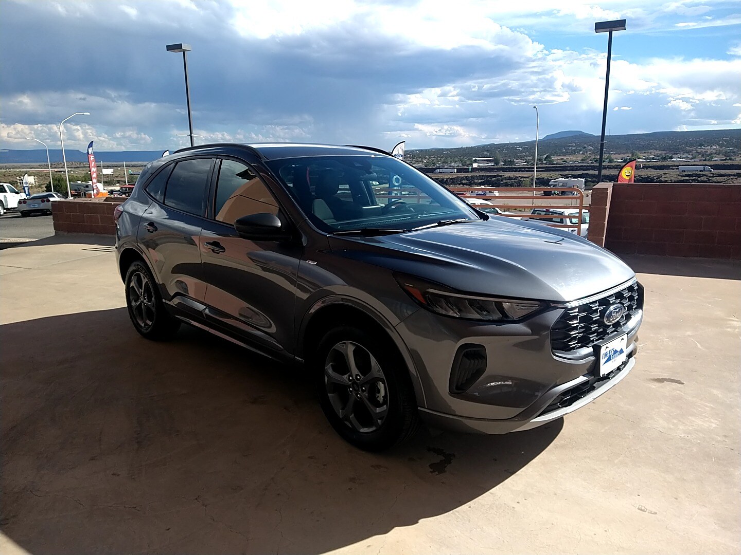 2024 Ford Escape ST-Line photo 3