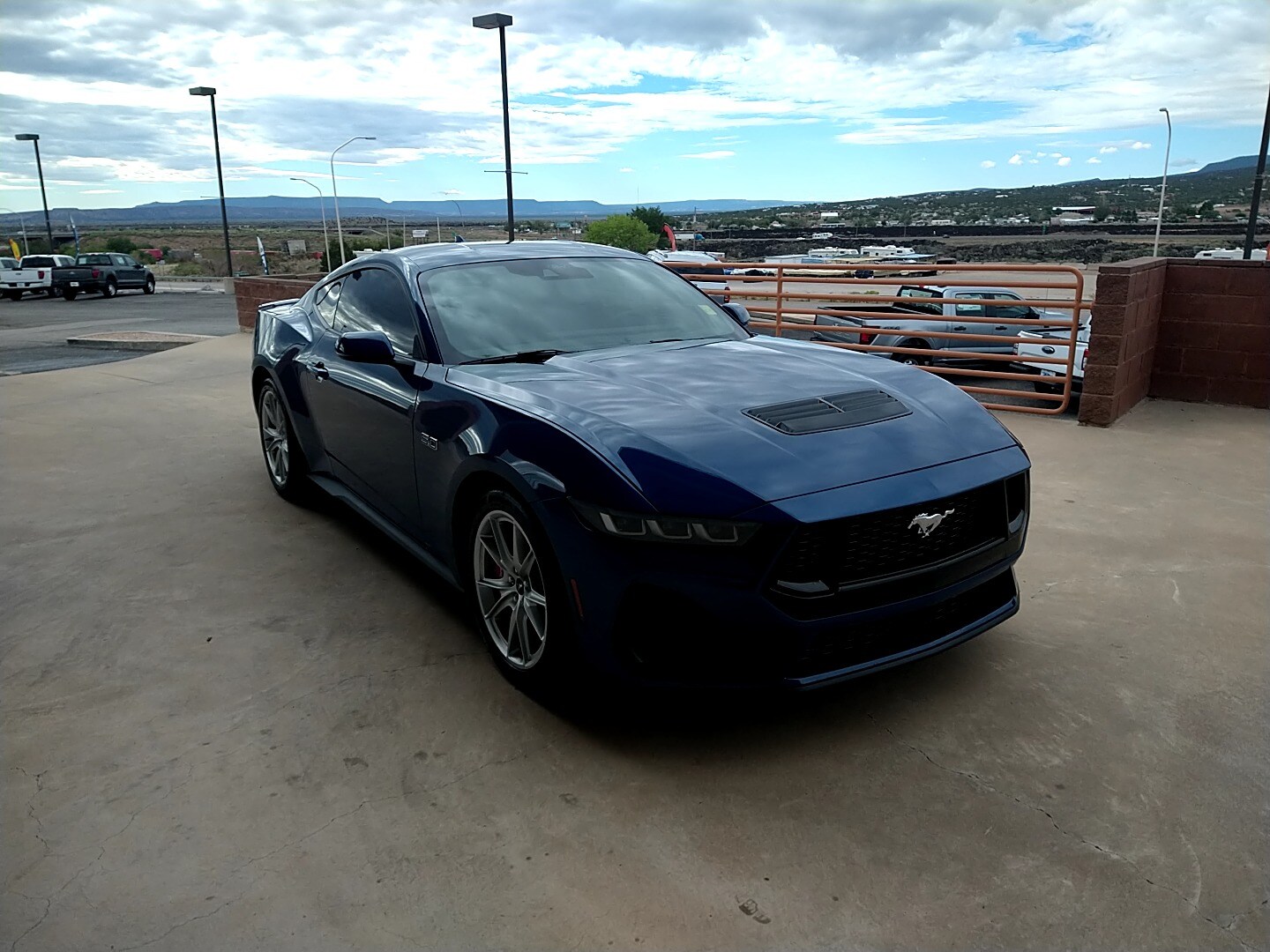 2024 Ford Mustang GT Premium photo 4