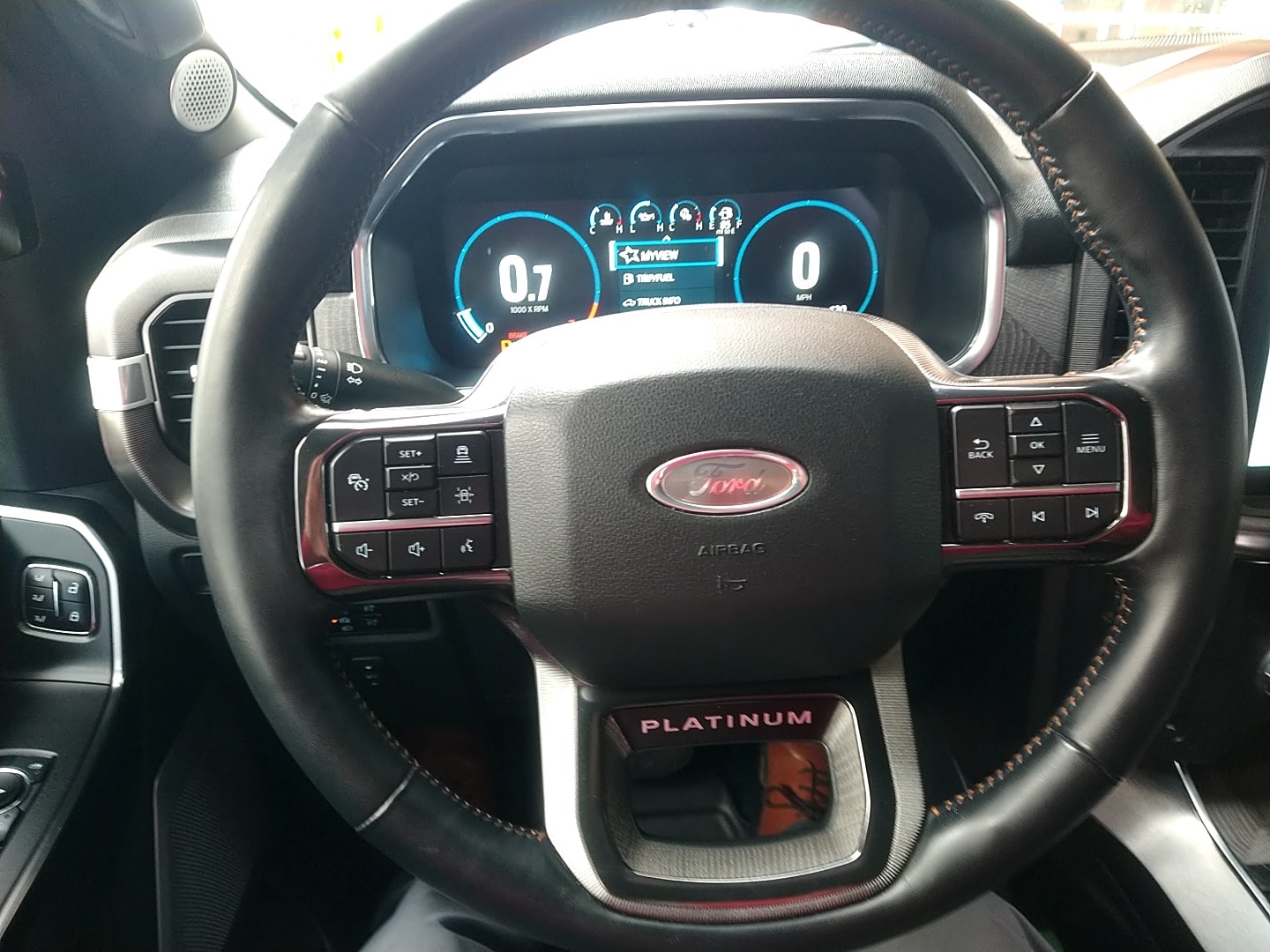 2023 Ford F-150 Platinum - Photo 15