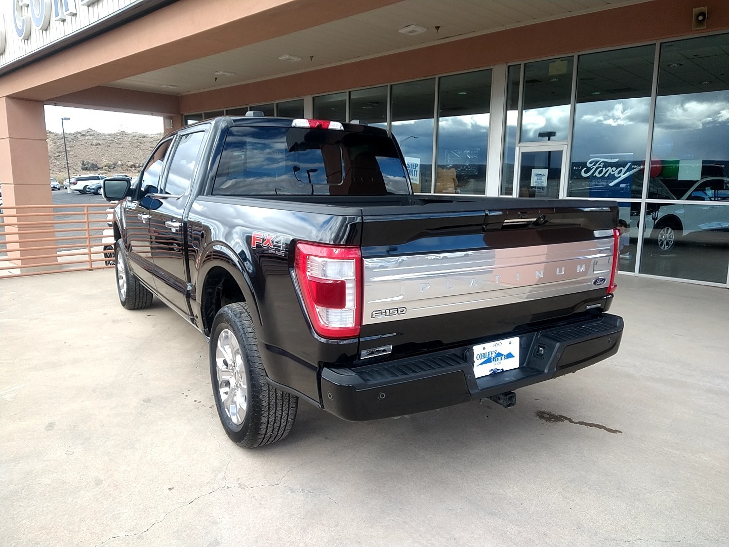 2023 Ford F-150 Platinum - Photo 8