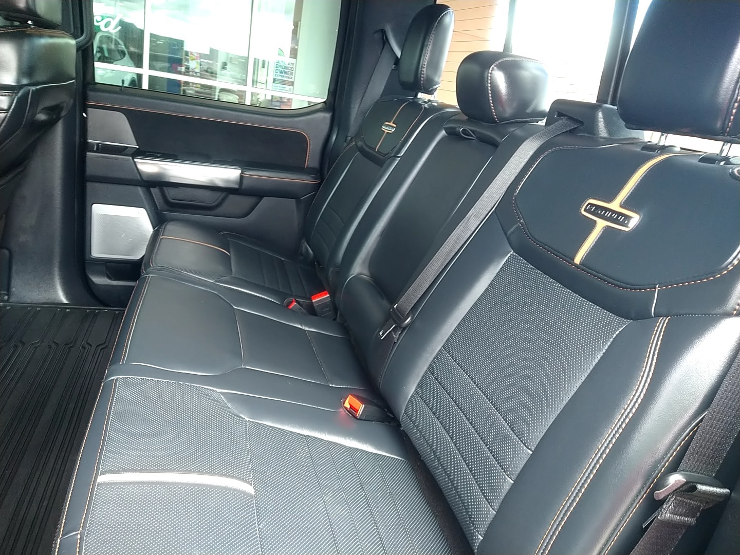 2023 Ford F-150 Platinum - Photo 11