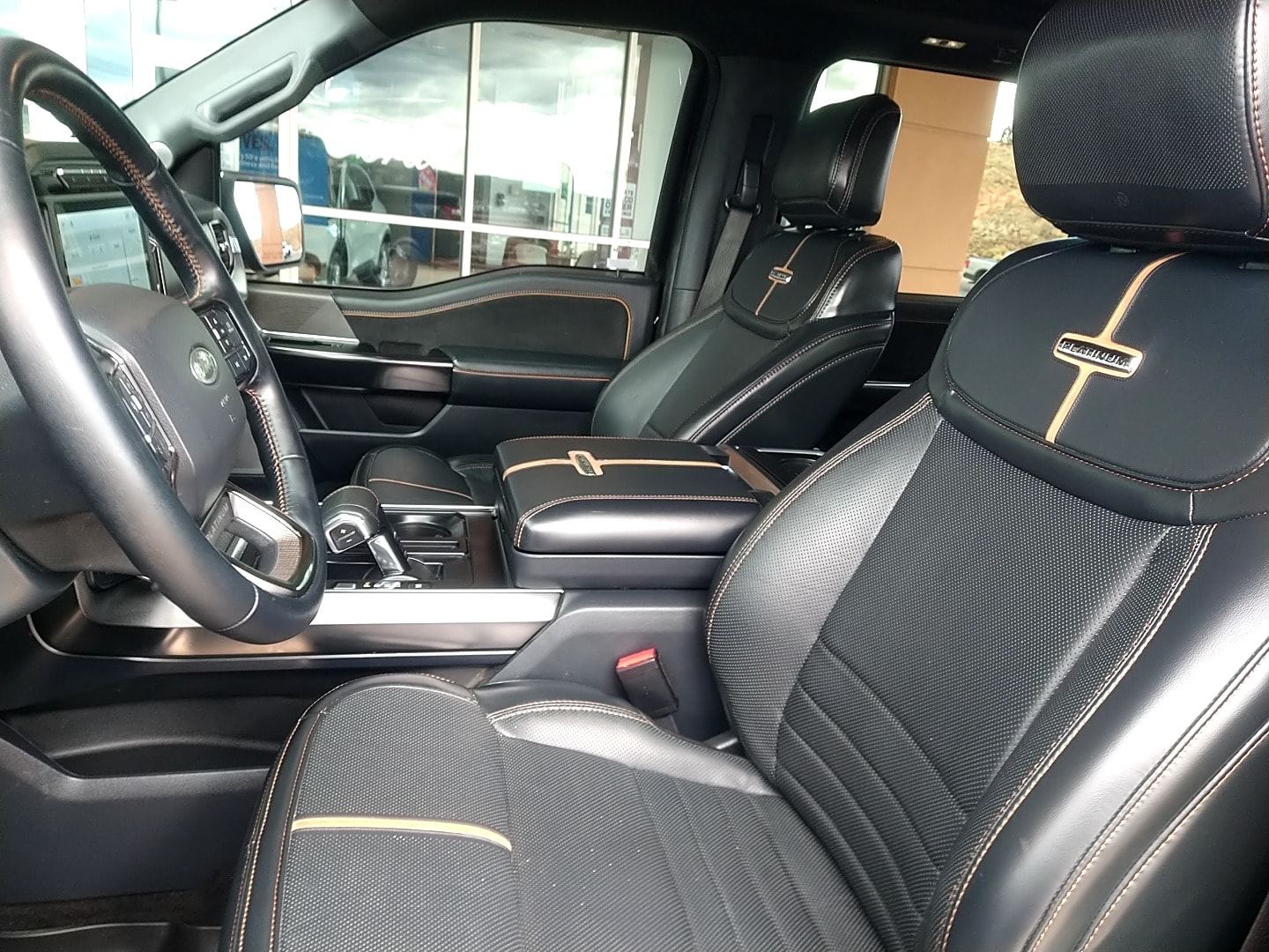 2023 Ford F-150 Platinum - Photo 12