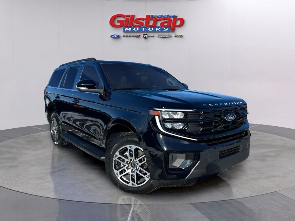 Used 2025 Ford Expedition Active SUV