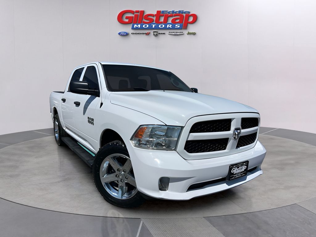 2016 RAM 1500 Express 4x4 Crew Cab 5'7" (Fleet)'s photo