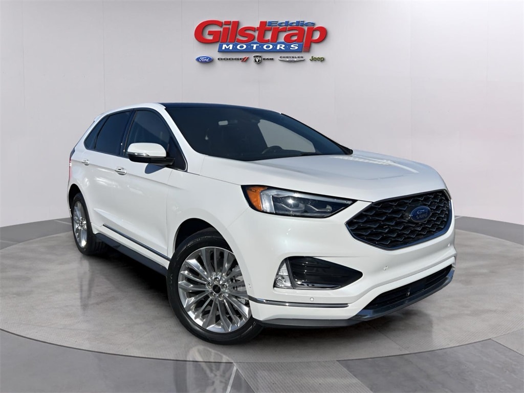 2022 Ford Edge Titanium