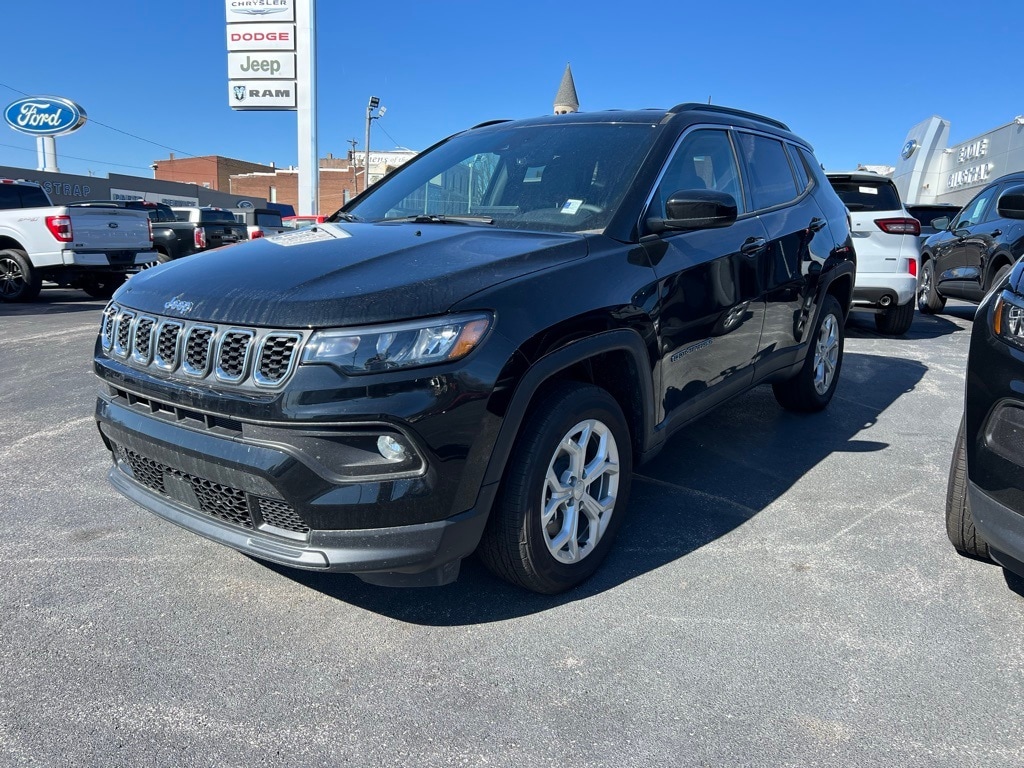 2024 Jeep Compass LATITUDE 4X4