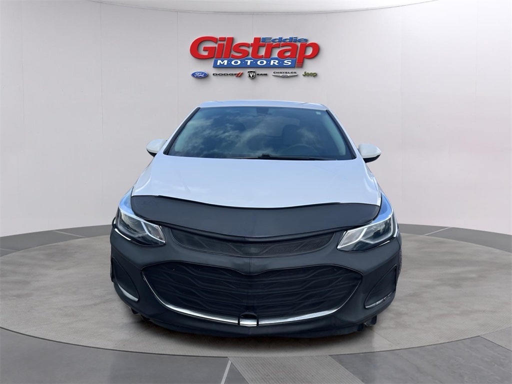 Used 2019 Chevrolet Cruze LT with VIN 1G1BE5SM2K7108131 for sale in Salem, IN