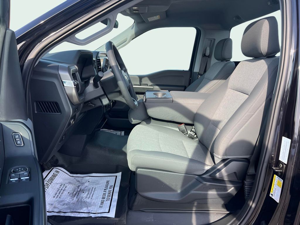 2025 Ford F-150 XL - Photo 11