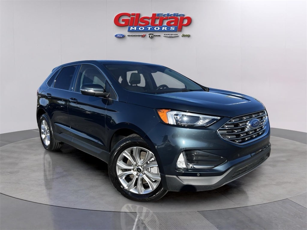 2024 Ford Edge Titanium's photo