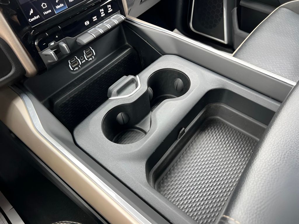 2024 RAM Ram 3500 Pickup Laramie - Photo 29