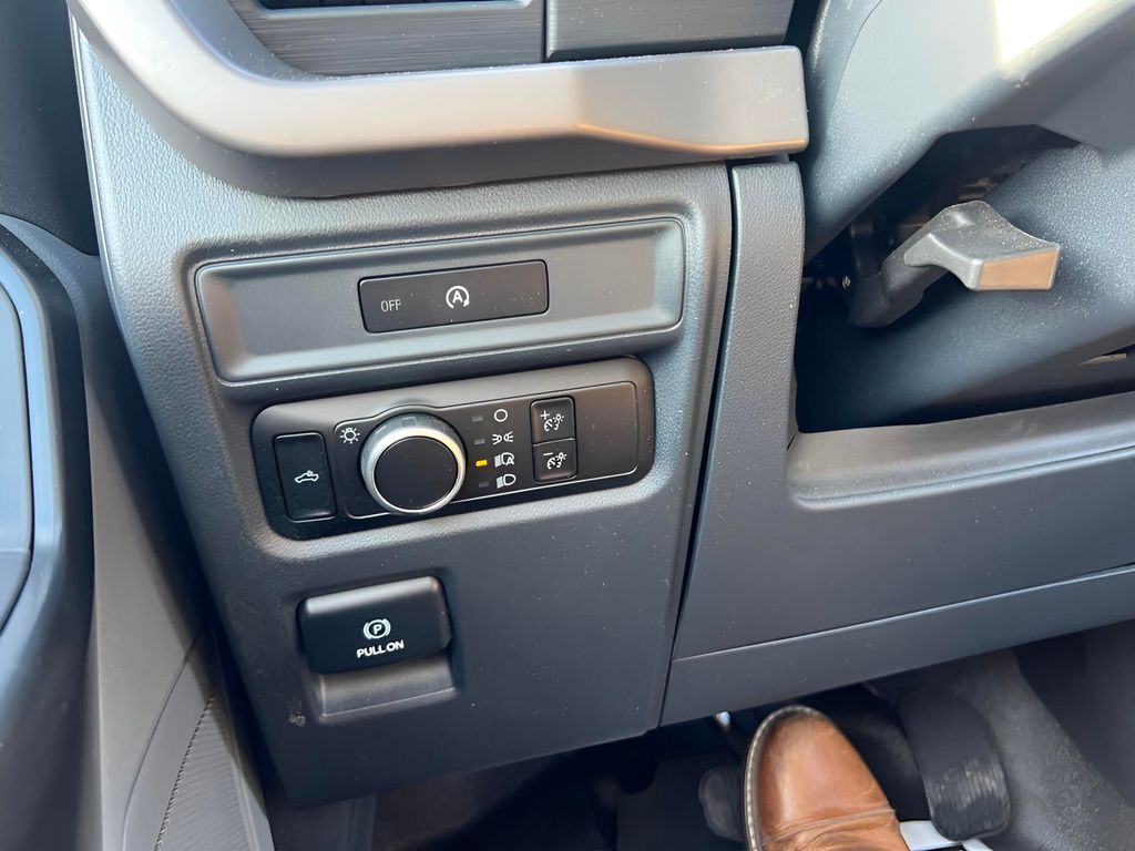 2025 Ford F-150 XL - Photo 20