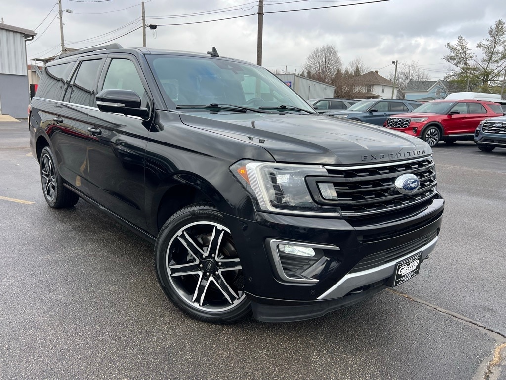 2021 Ford Expedition Limited's photo