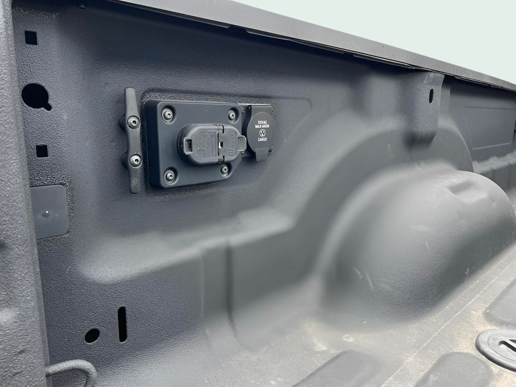 2024 RAM Ram 3500 Pickup Laramie - Photo 11
