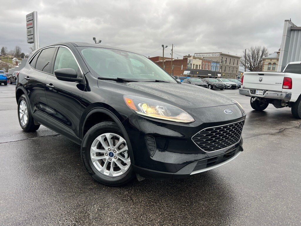Used 2022 Ford Escape SE SUV