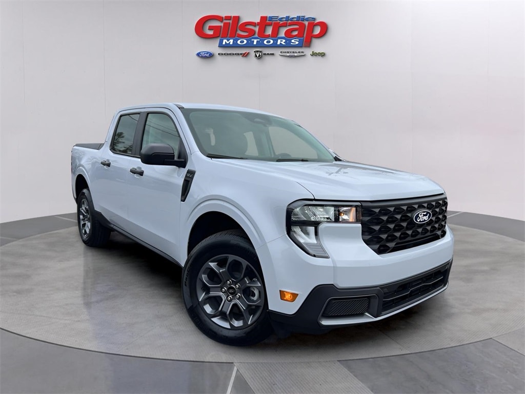 2025 Ford Maverick XLT's photo