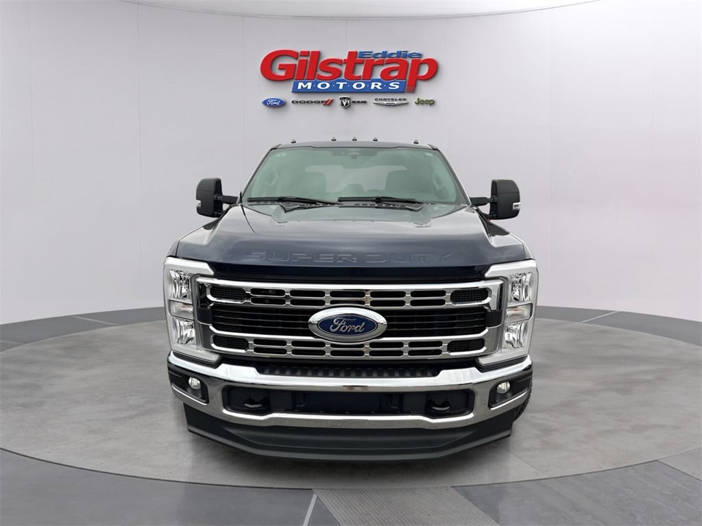 Used 2024 Ford F-250SD XLT Truck