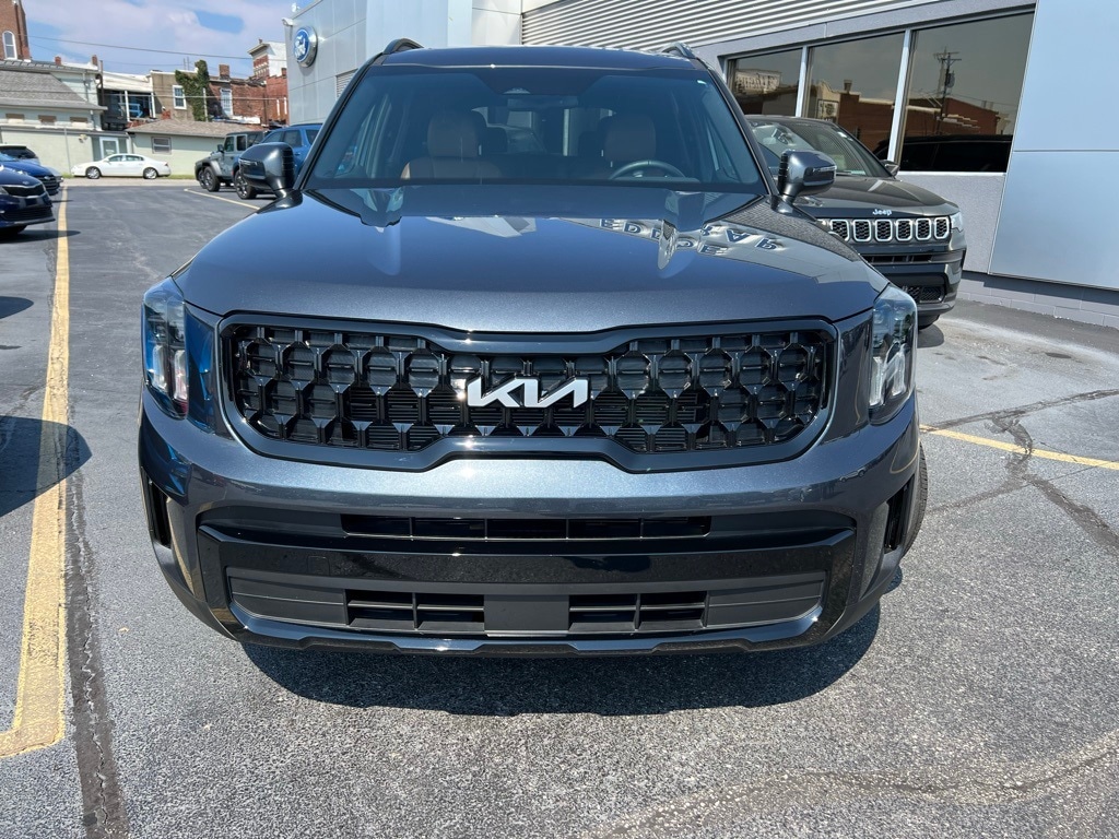 Used 2024 Kia Telluride EX X-Line with VIN 5XYP3DGC0RG455483 for sale in Salem, IN