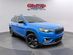 2023 Jeep Cherokee Altitude SUV