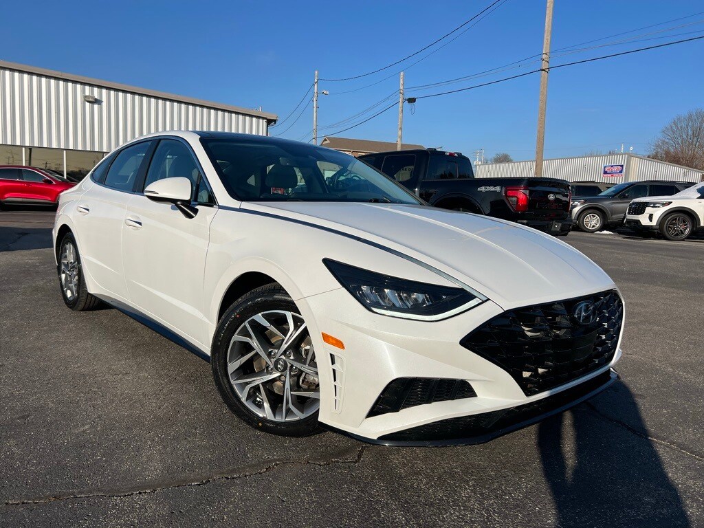 Used 2021 Hyundai Sonata SEL Sedan