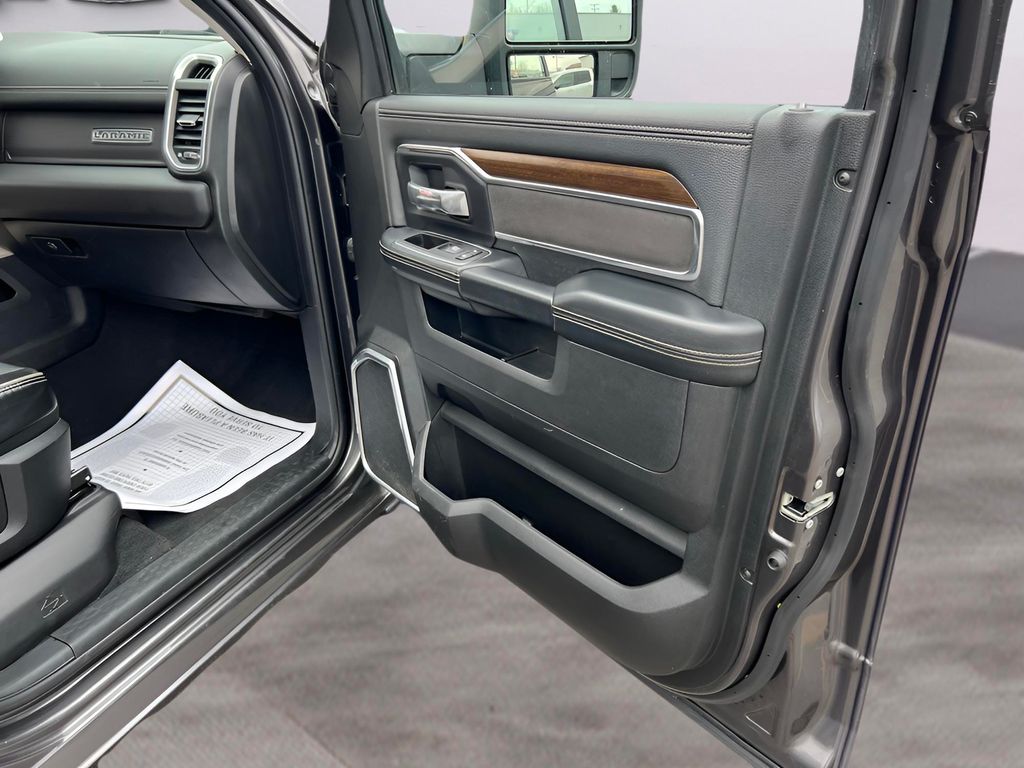 2024 RAM Ram 3500 Pickup Laramie - Photo 65