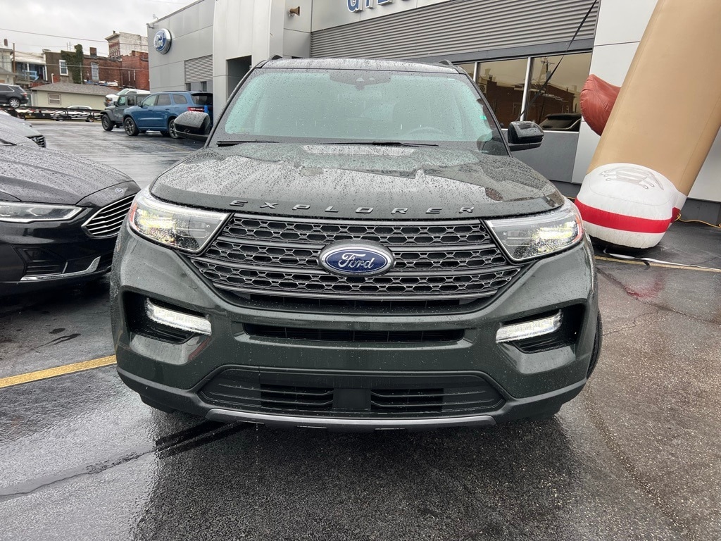 Used 2022 Ford Explorer XLT with VIN 1FMSK8DH2NGB10754 for sale in Salem, IN