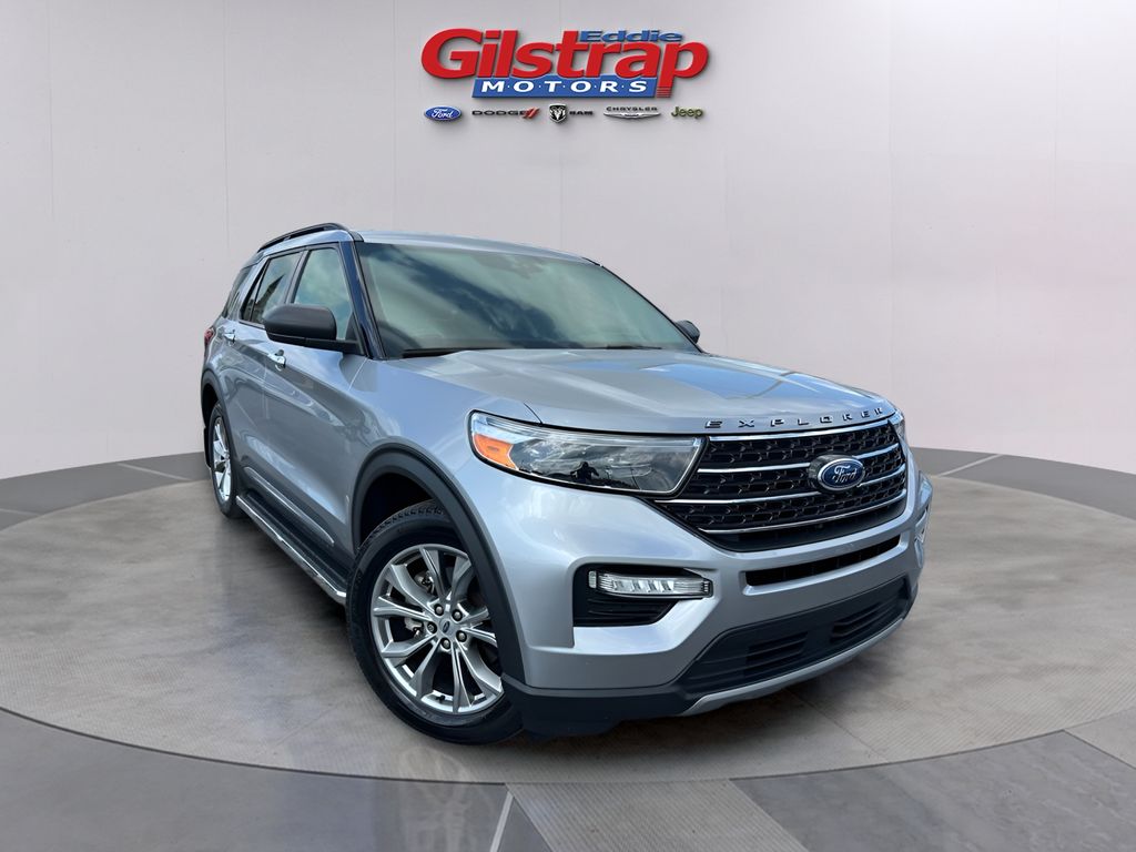 2022 Ford Explorer XLT 4WD's photo