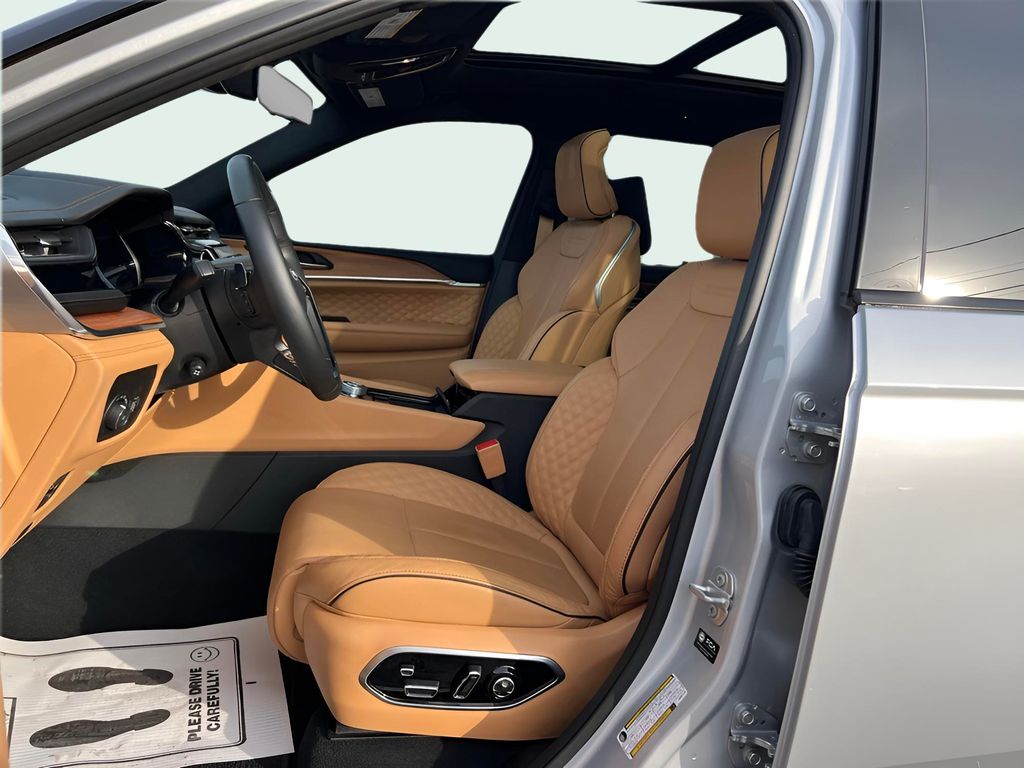 2025 Jeep Grand Cherokee L Summit Reserve - Photo 9