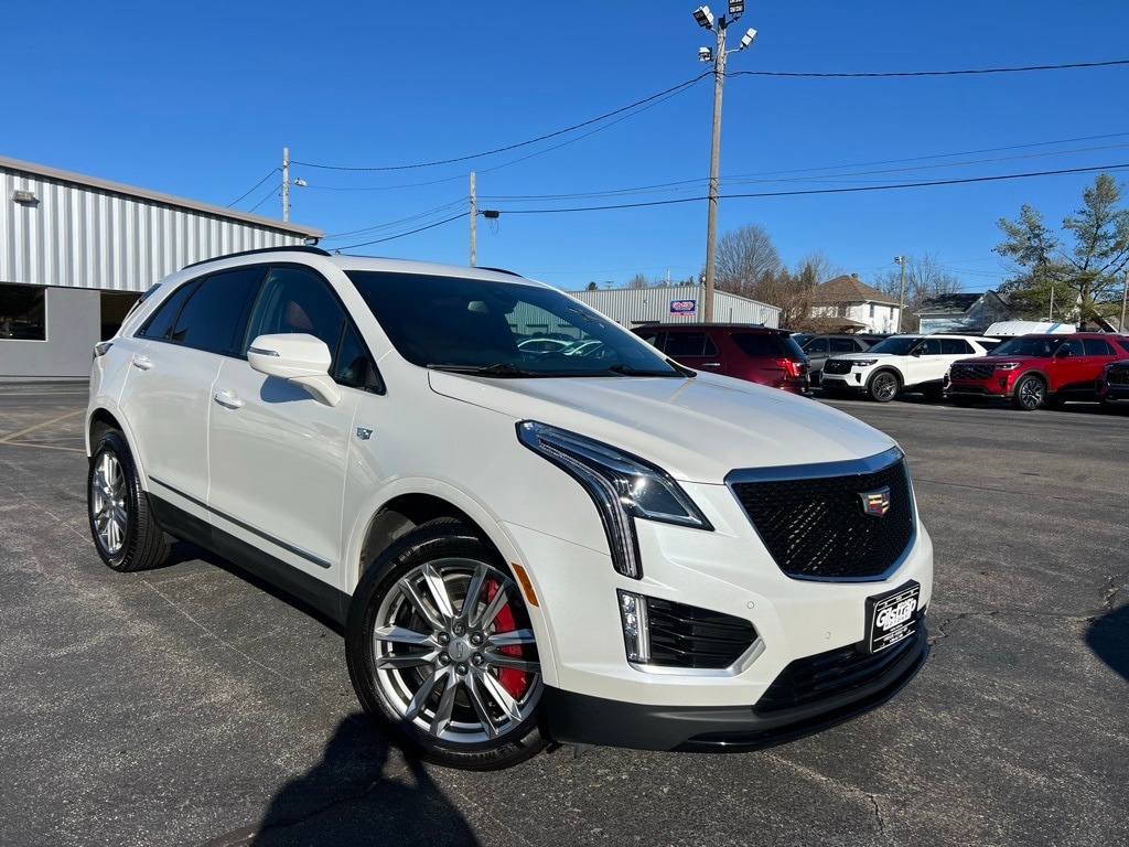 2023 Cadillac XT5 Sport