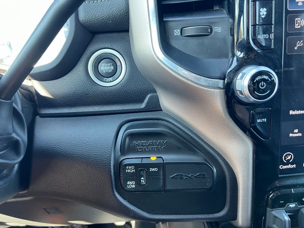 2024 RAM Ram 3500 Pickup Laramie - Photo 39