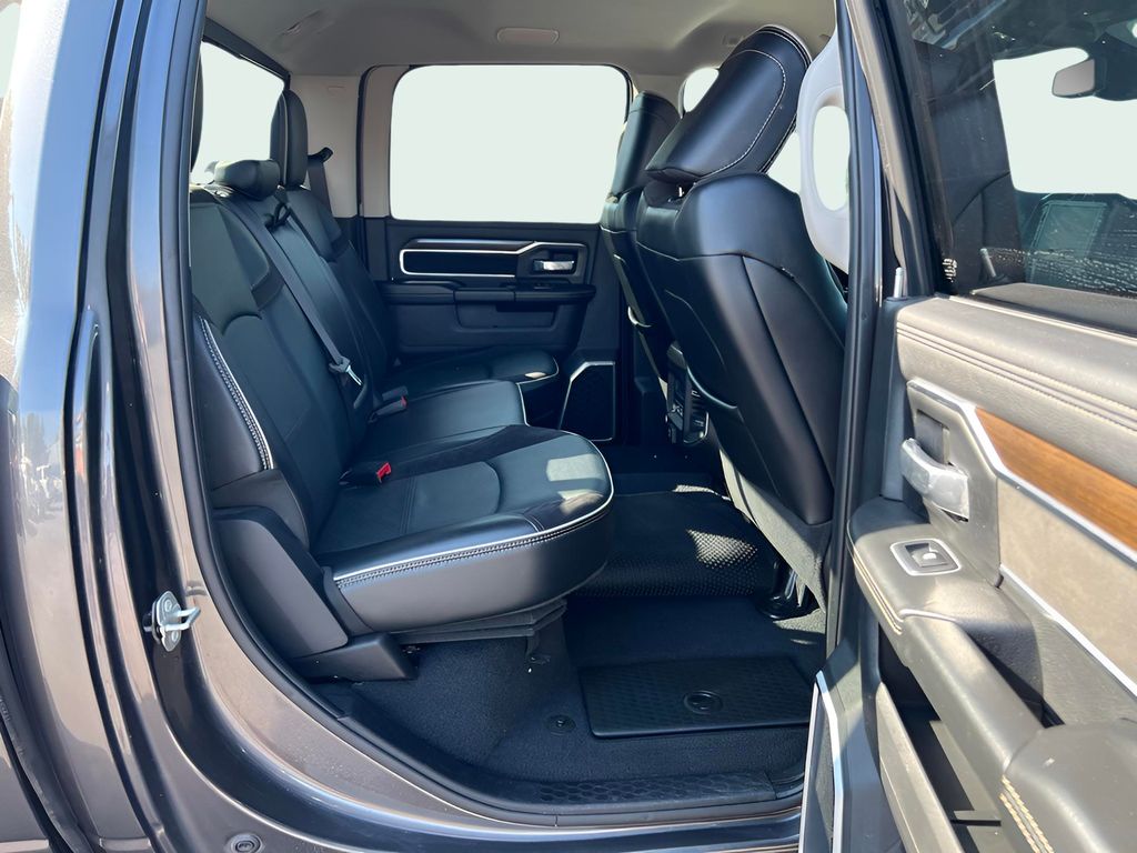 2024 RAM Ram 3500 Pickup Laramie - Photo 28