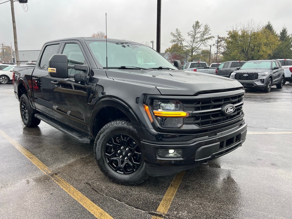 2024 Ford F-150 XLT's photo