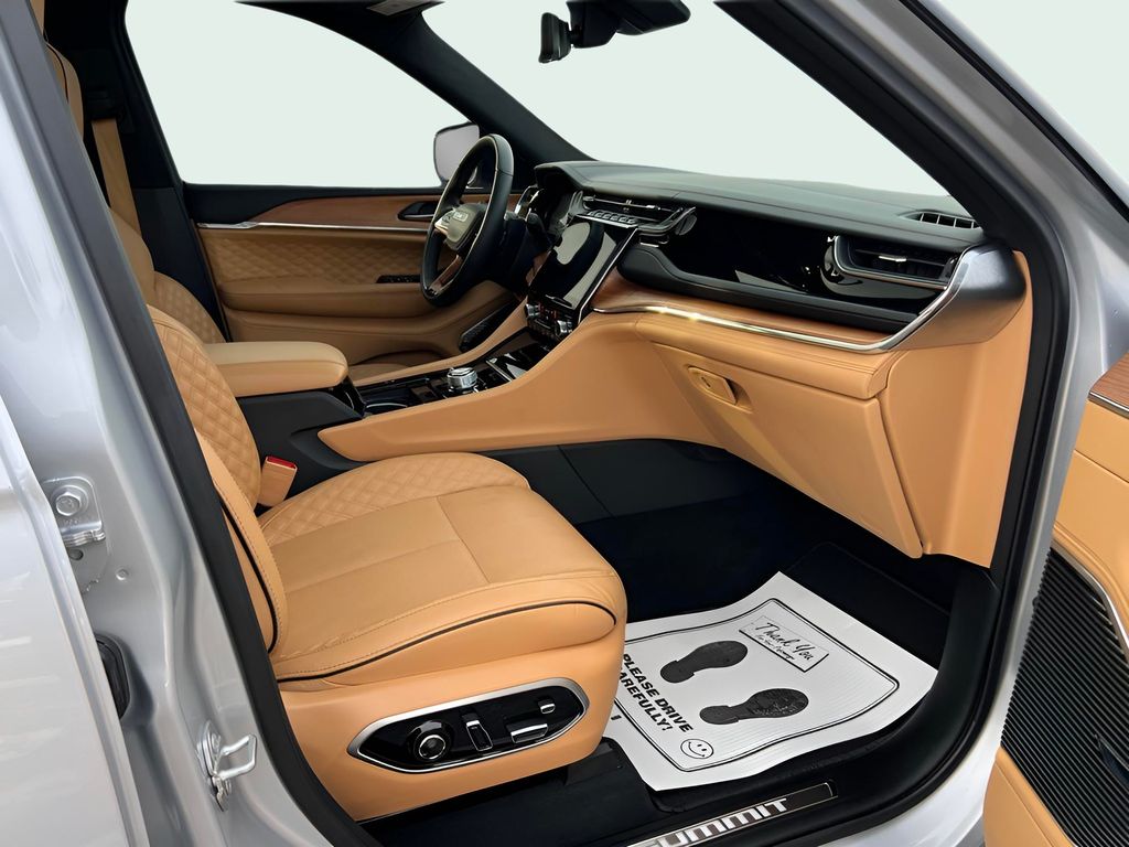 2025 Jeep Grand Cherokee L Summit Reserve - Photo 23