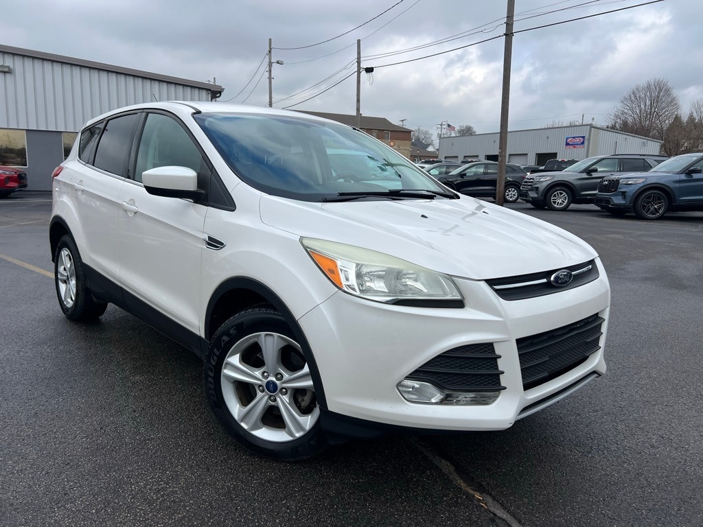 2014 Ford Escape SE's photo