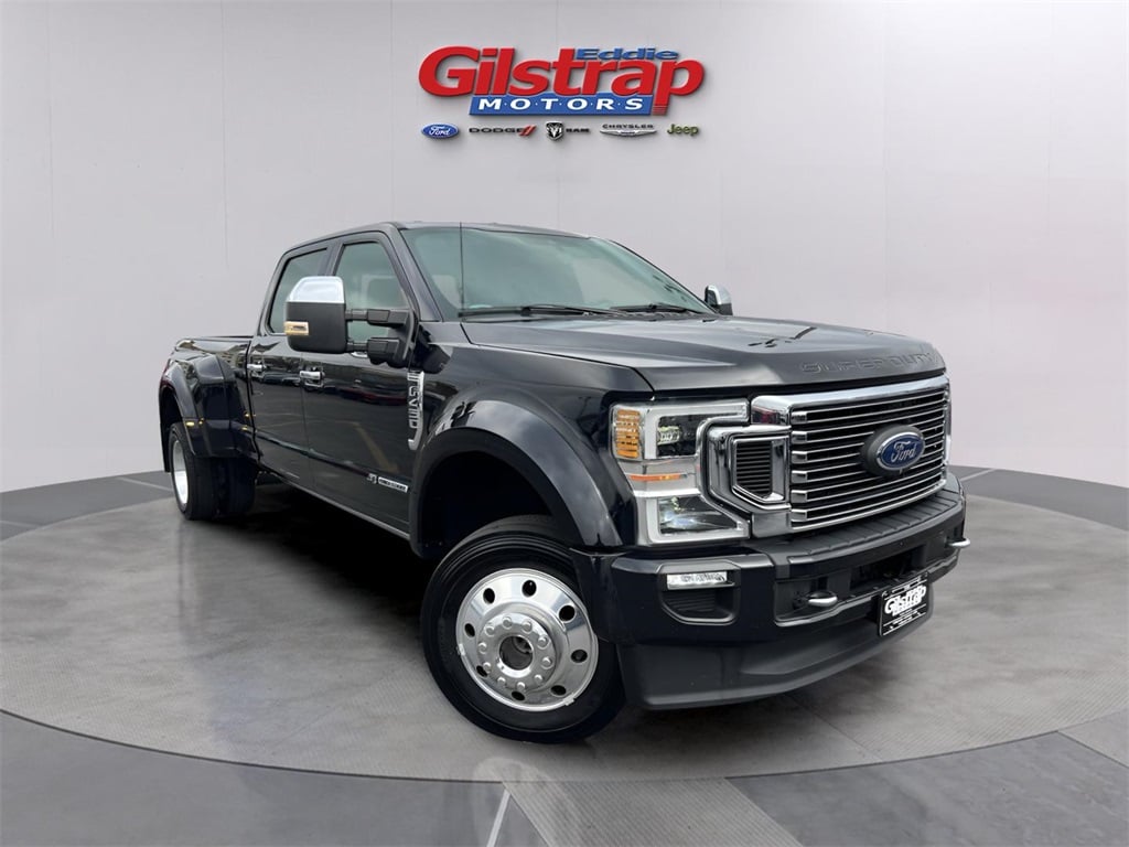 2021 Ford F-450 Super Duty Platinum's photo