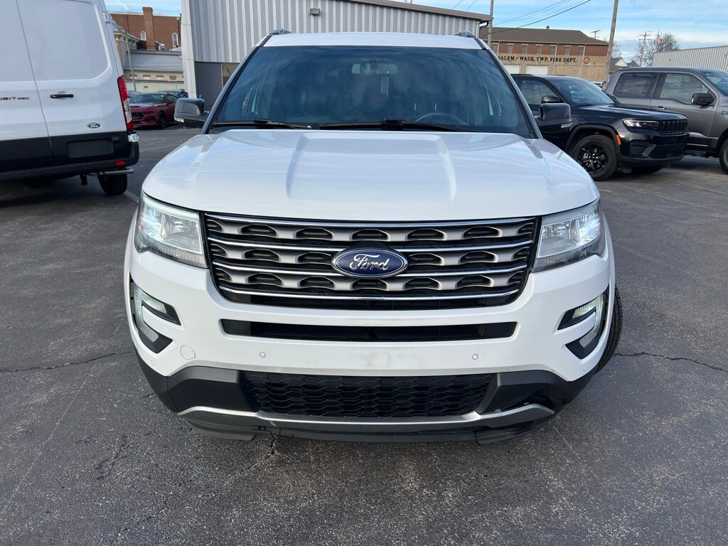 Used 2017 Ford Explorer XLT SUV