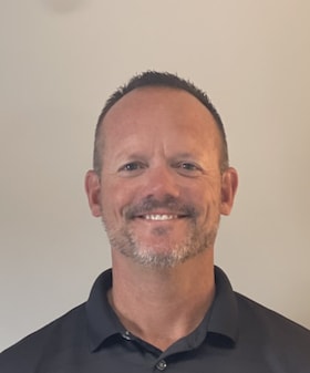 Staff member Travis Elliott from ID_e6f3c6