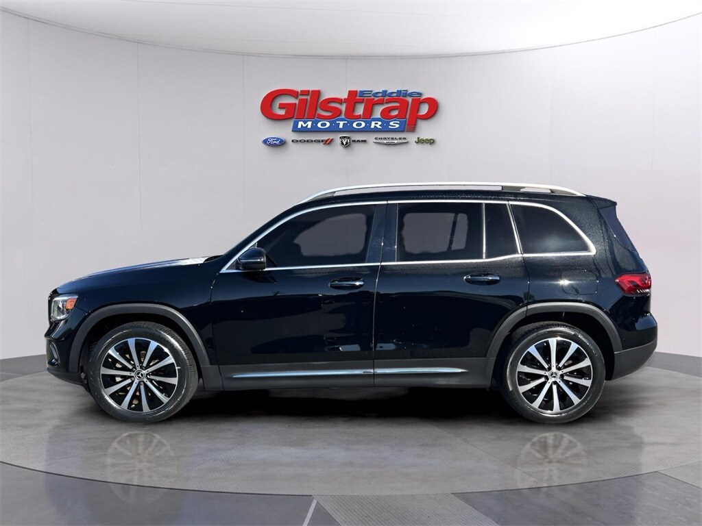 2021 Mercedes Benz GLB 250 photo 3