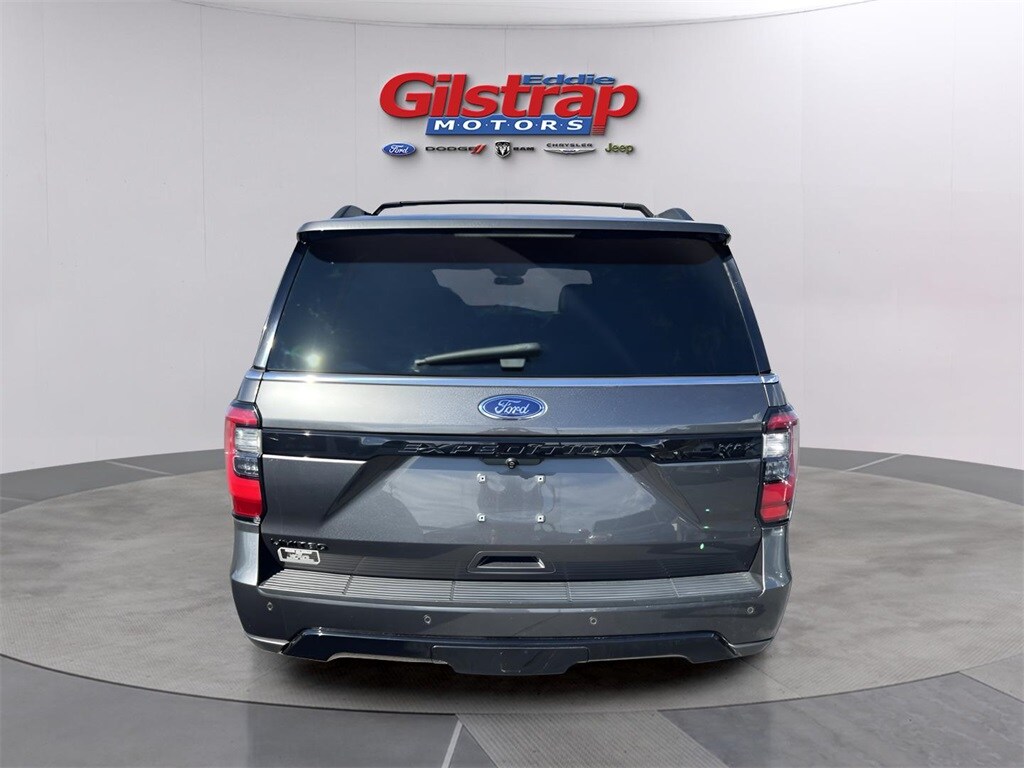 2021 Ford Expedition MAX Limited photo 2