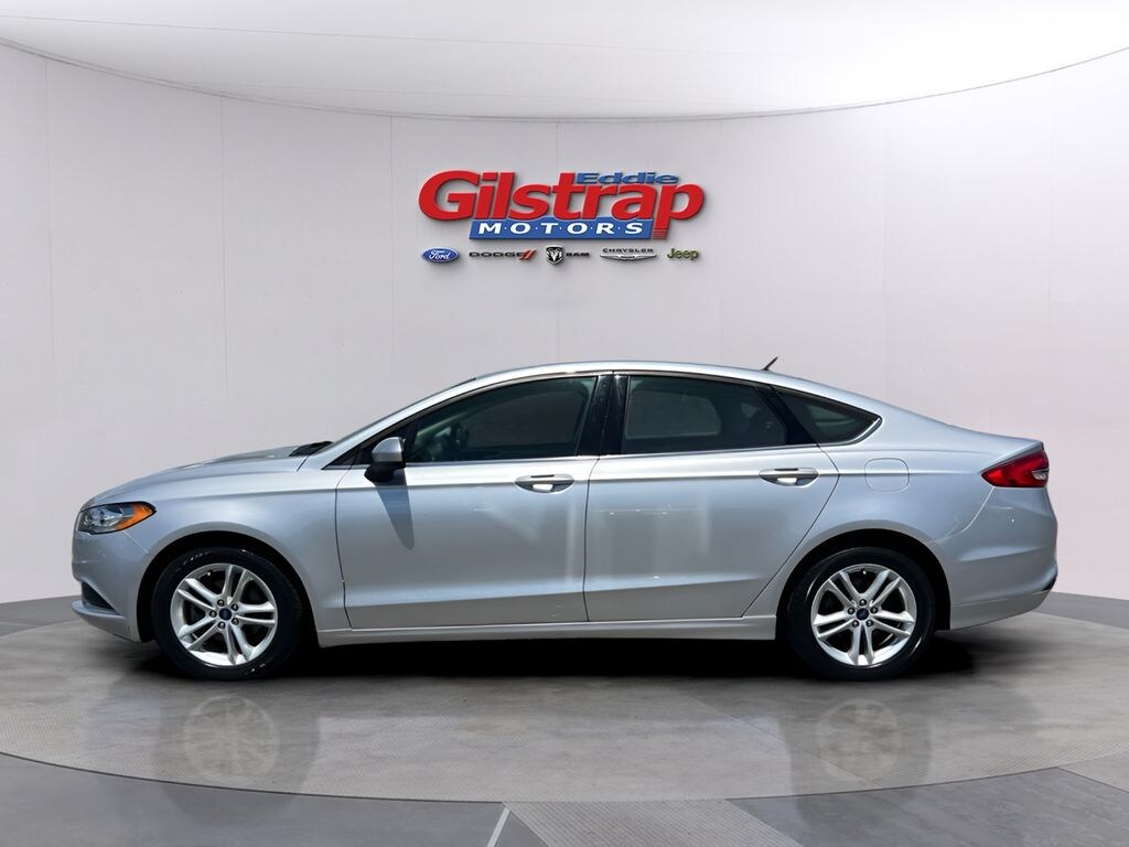 Used 2018 Ford Fusion SE Sedan