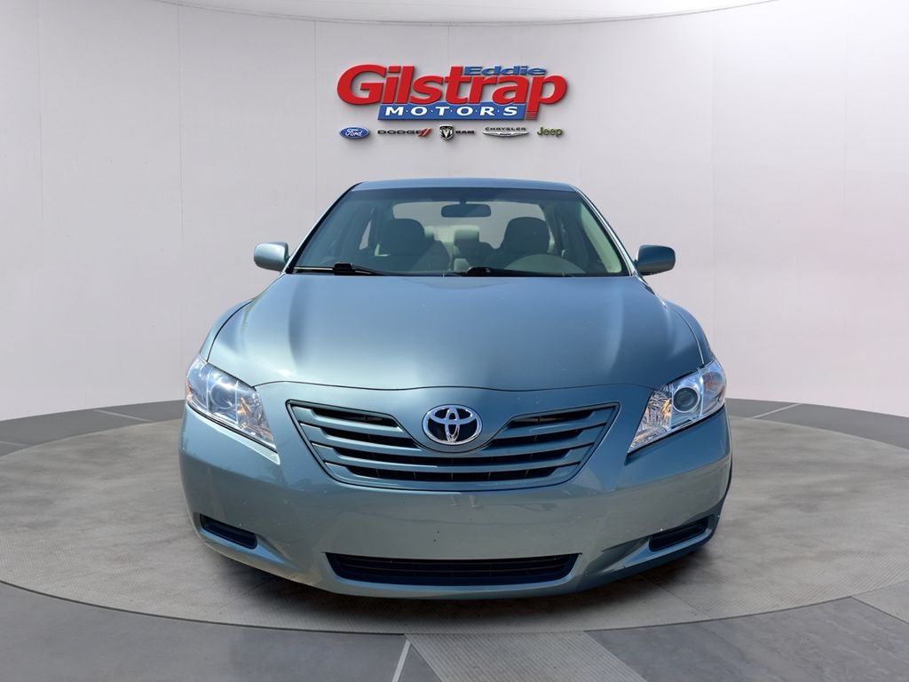 Used 2009 Toyota Camry SE Sedan