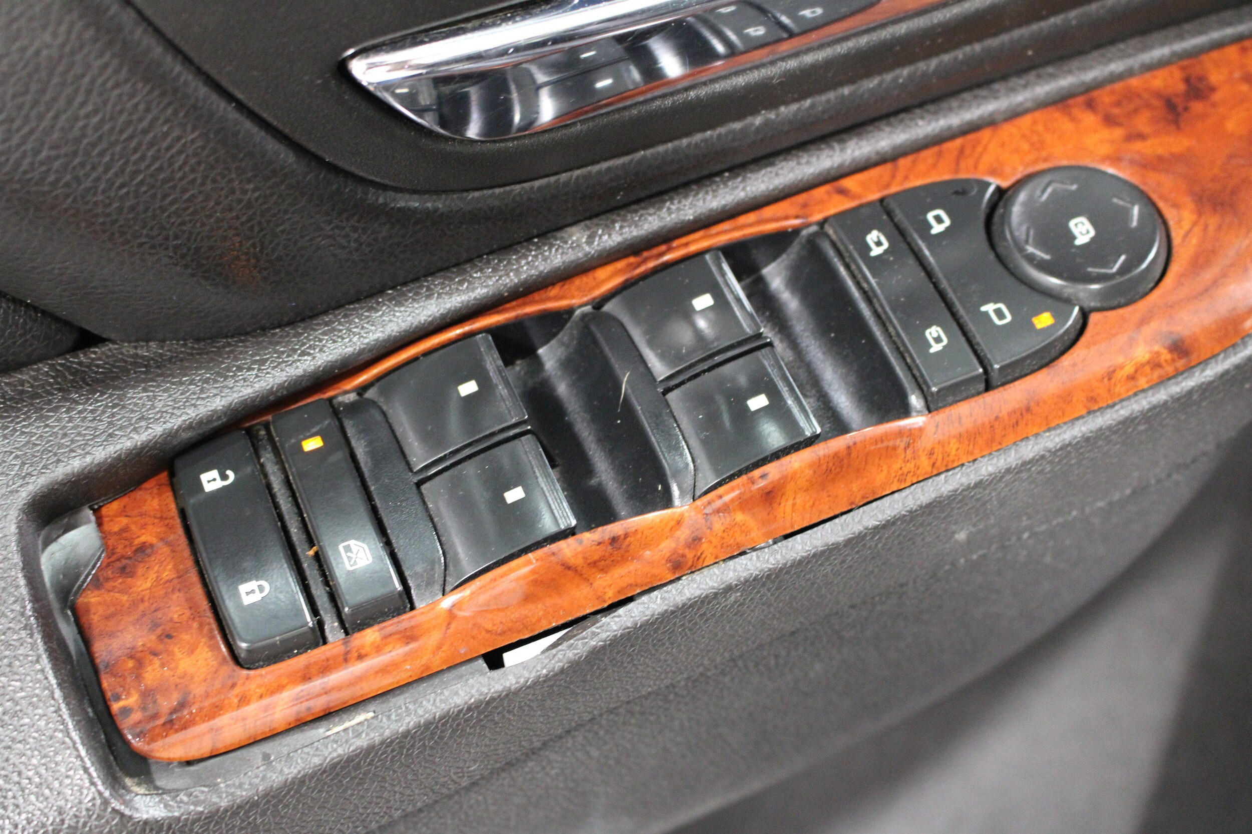 2013 Chevrolet Avalanche LTZ - Photo 7