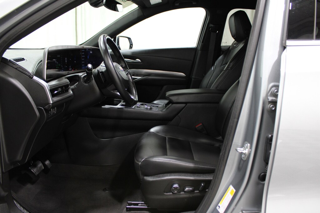 Certified 2025 Cadillac XT4 Premium Luxury SUV