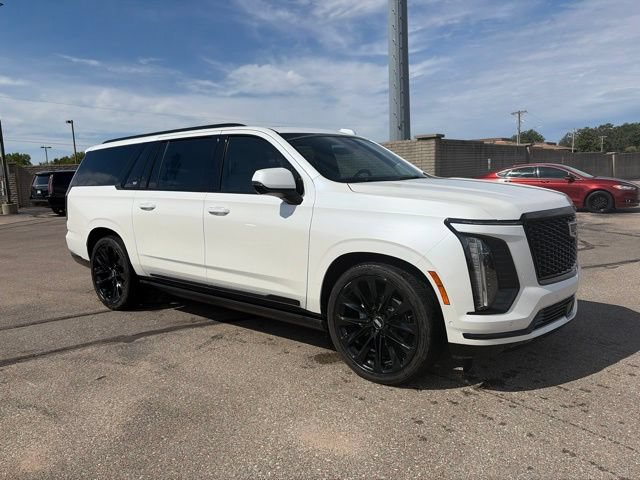 2025 Cadillac Escalade ESV