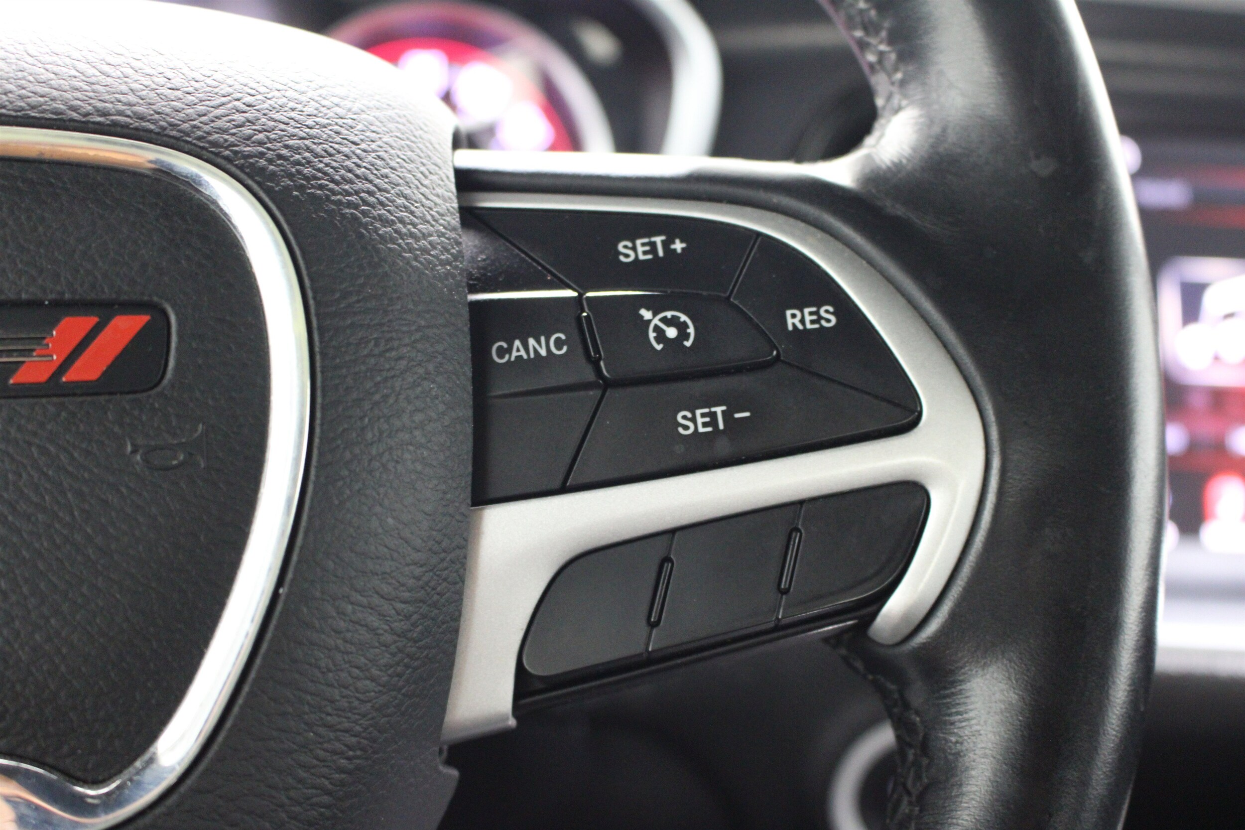 2015 Dodge Challenger R/T - Photo 12