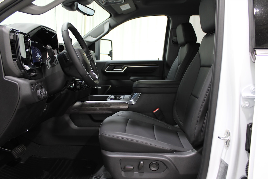 New 2026 Chevrolet Silverado 2500 HD LTZ Crew Cab Pickup